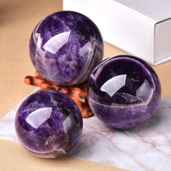 1PC Natural Dream Amethyst Ball Polished Globe Massaging Ball Reiki Healing Stone Home Decoration Exquisite Gifts 1