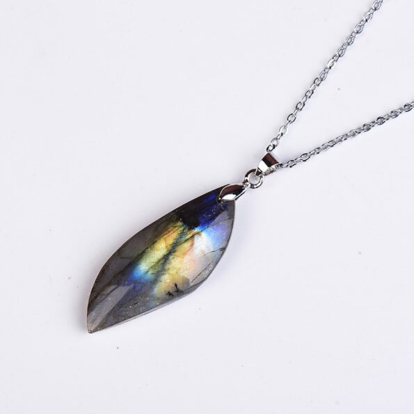 100-Natural-Labradorite-Original-Stone-Pendant-Leaf-Shape-Polished-Healing-Energy-Stone-Increase-charm-Unisex-Jewelry-4