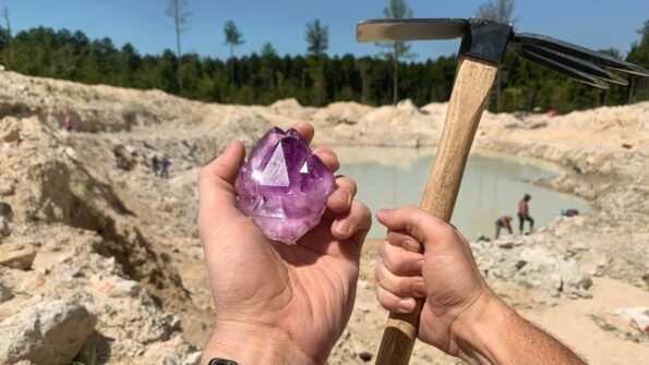 amethyst properties benefits