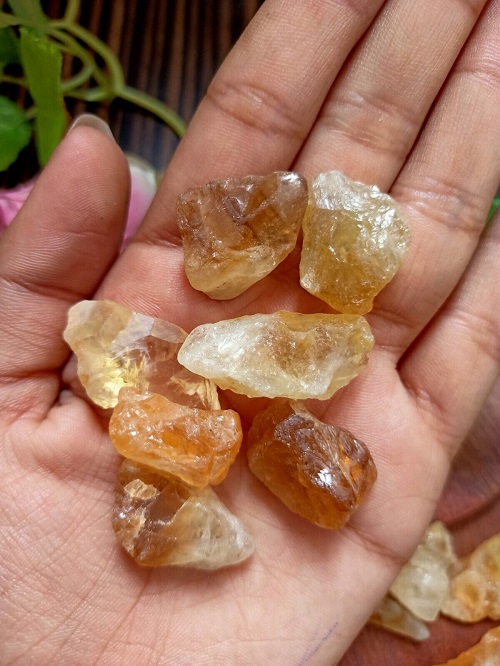 Citrine crystals for new beginnings
